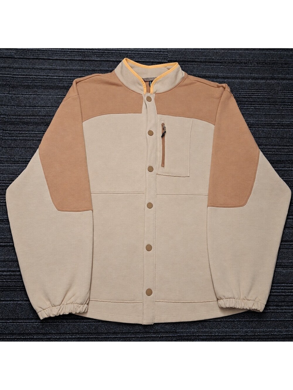 Backcountry Mens XL Tan Beige Colorblock Snap Front Fleece Jacket Chest Pocket